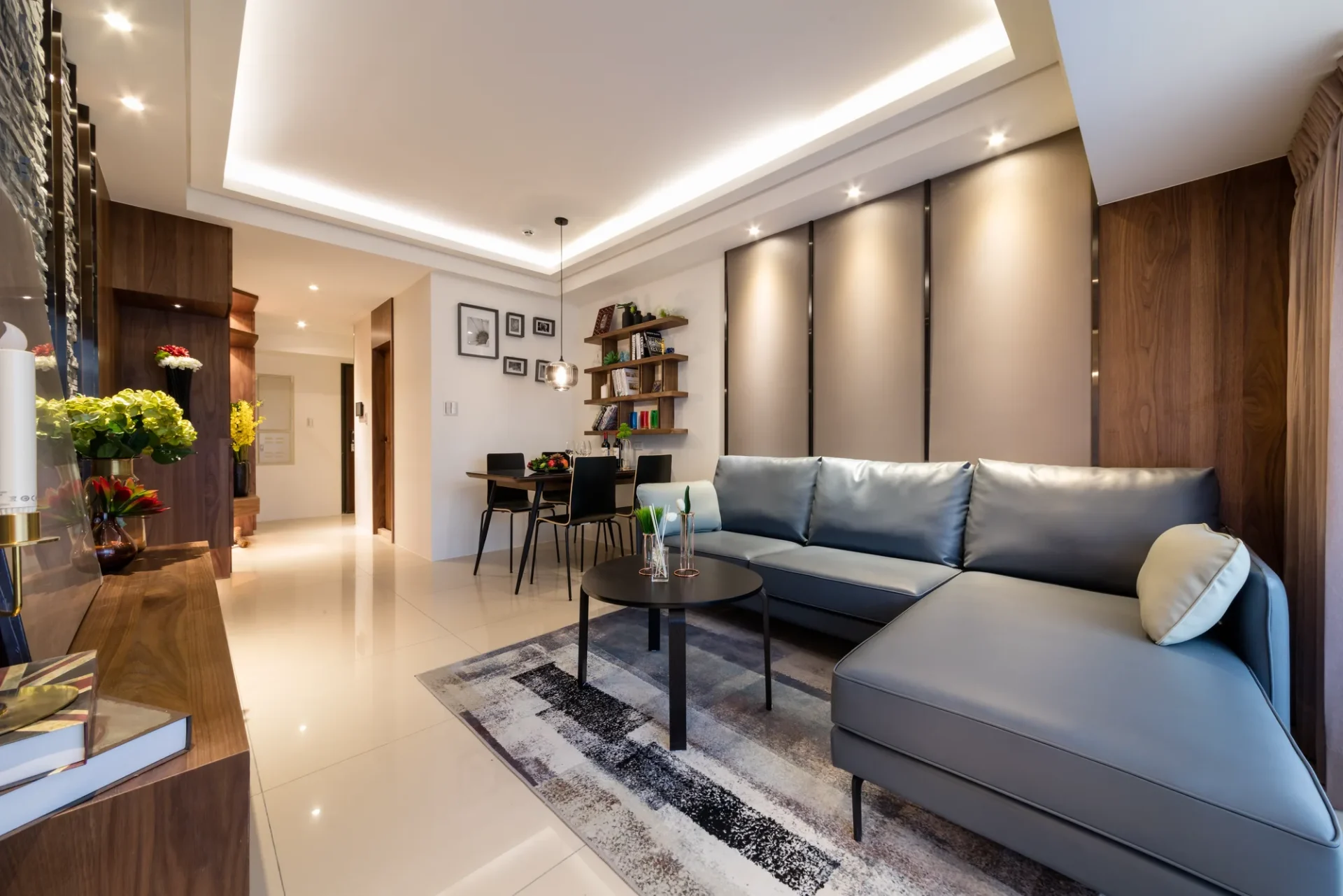 Champs Elysées Show Home - 3