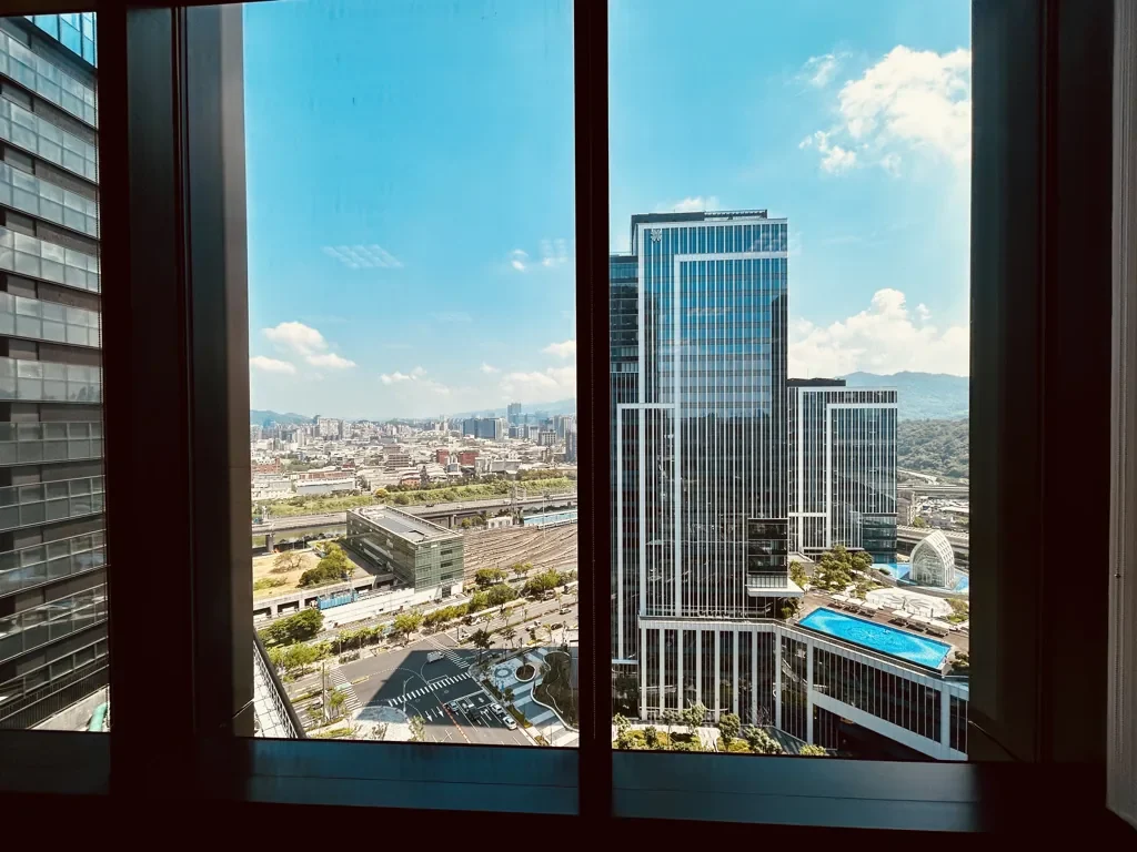 南港LaLaport 台灣人壽