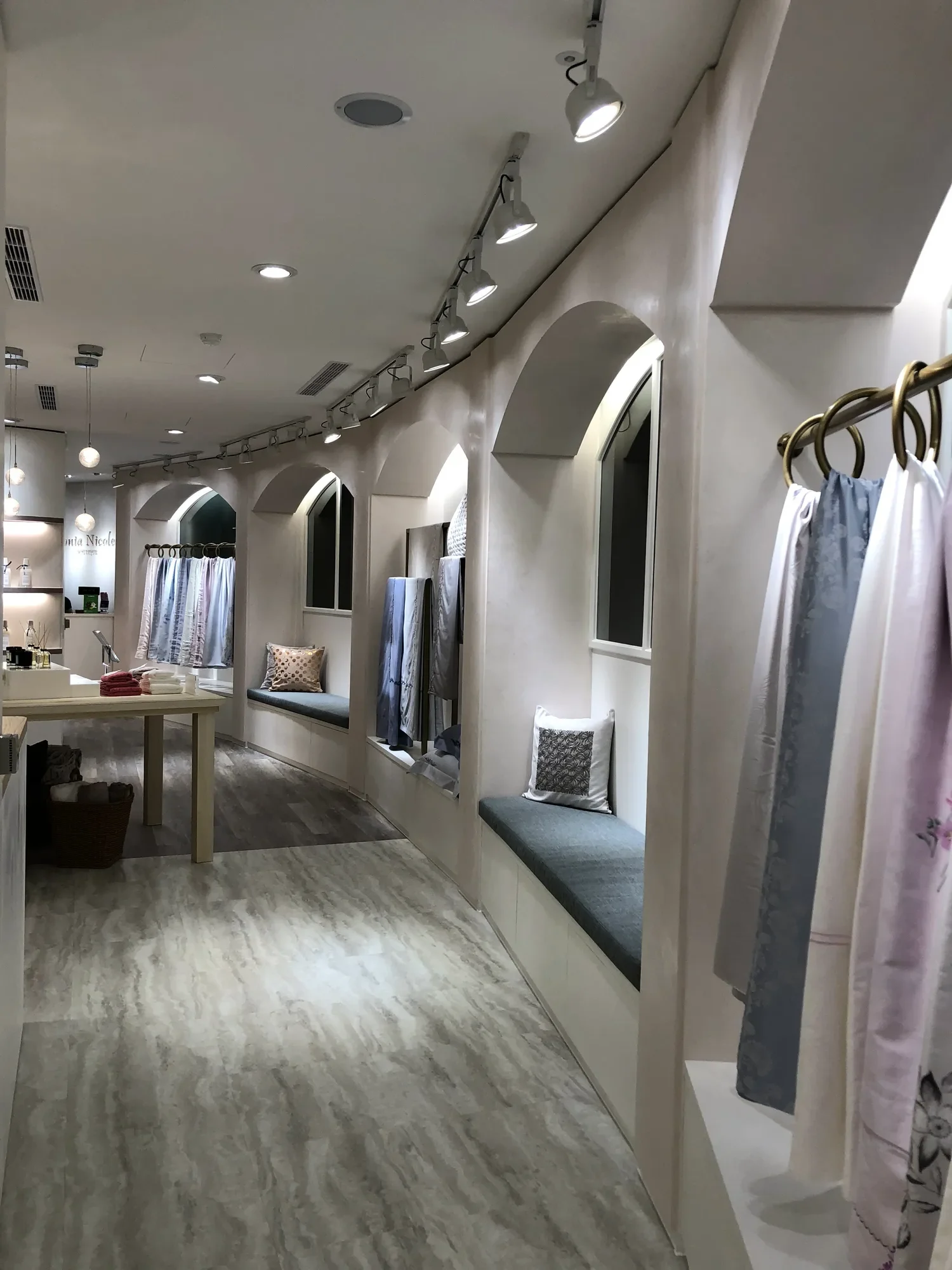 Tonia Nicole Retail Counter - 4